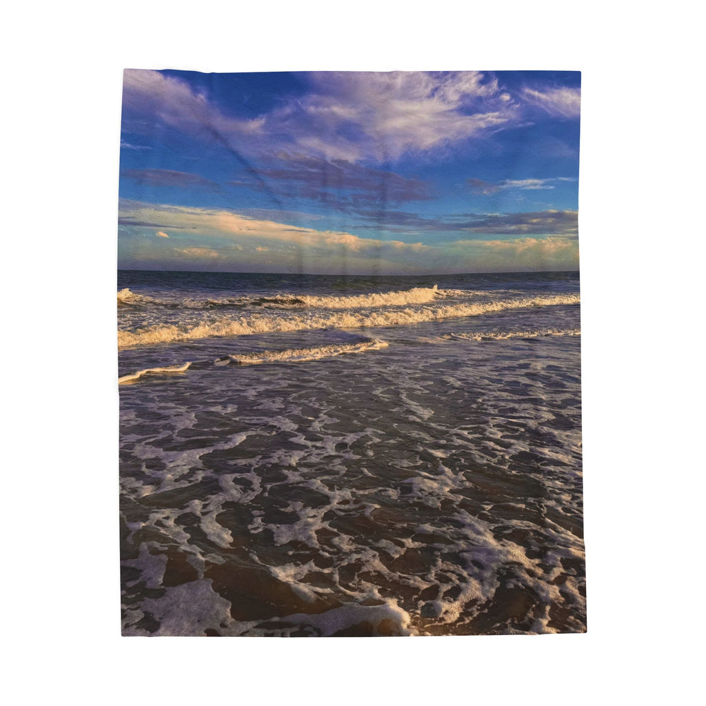 Waves & Sky Throw Blanket